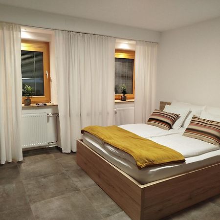 Apartma Mamut 1850 カムニーク エクステリア 写真