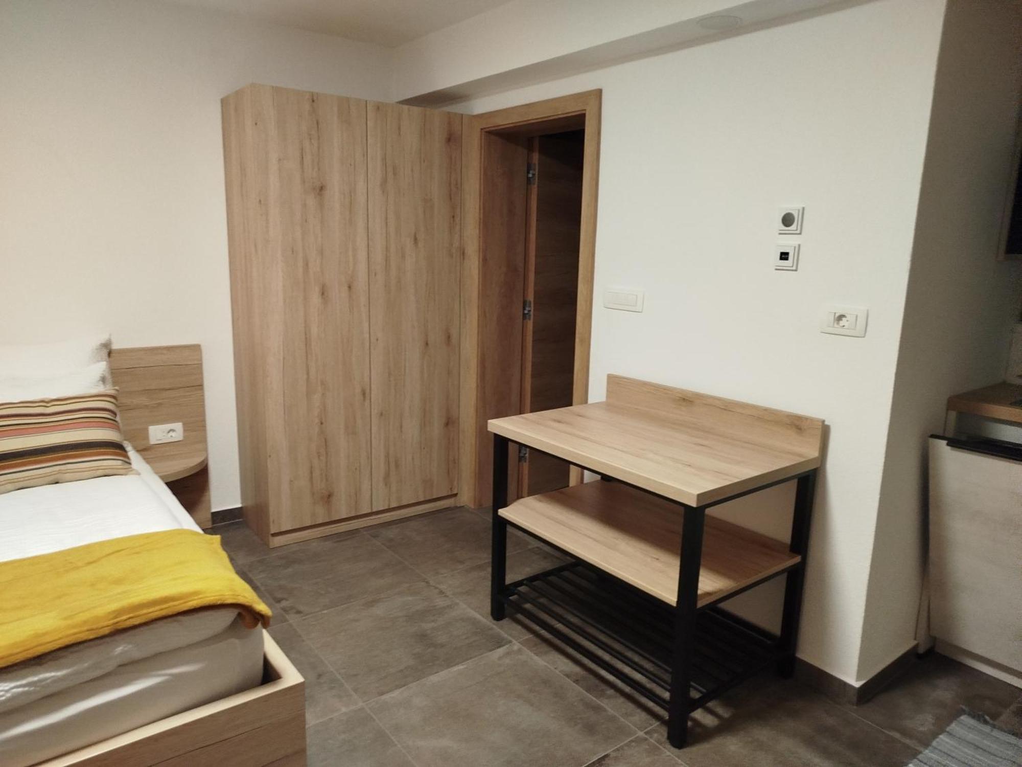 Apartma Mamut 1850 カムニーク エクステリア 写真